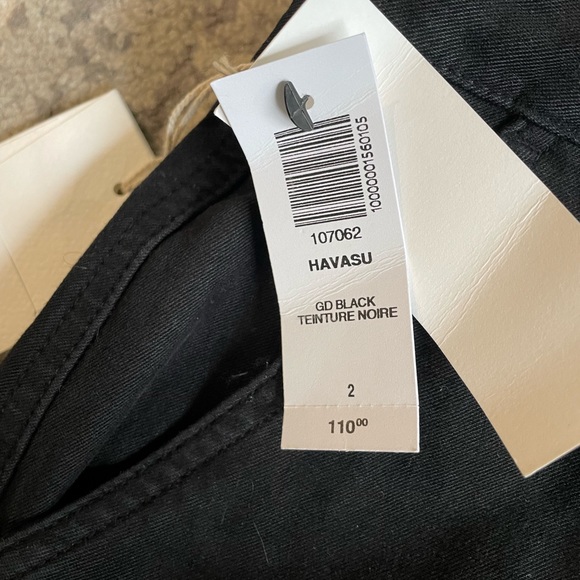 Aritzia midi cargo skirt - Picture 2 of 3